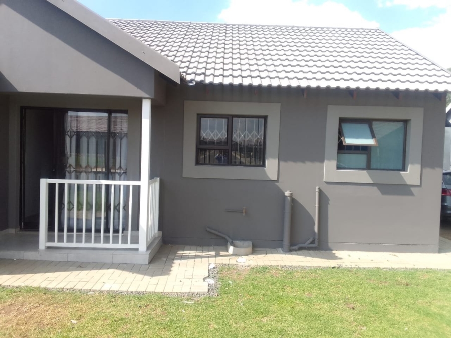 3 Bedroom Property for Sale in Bloemspruit Free State